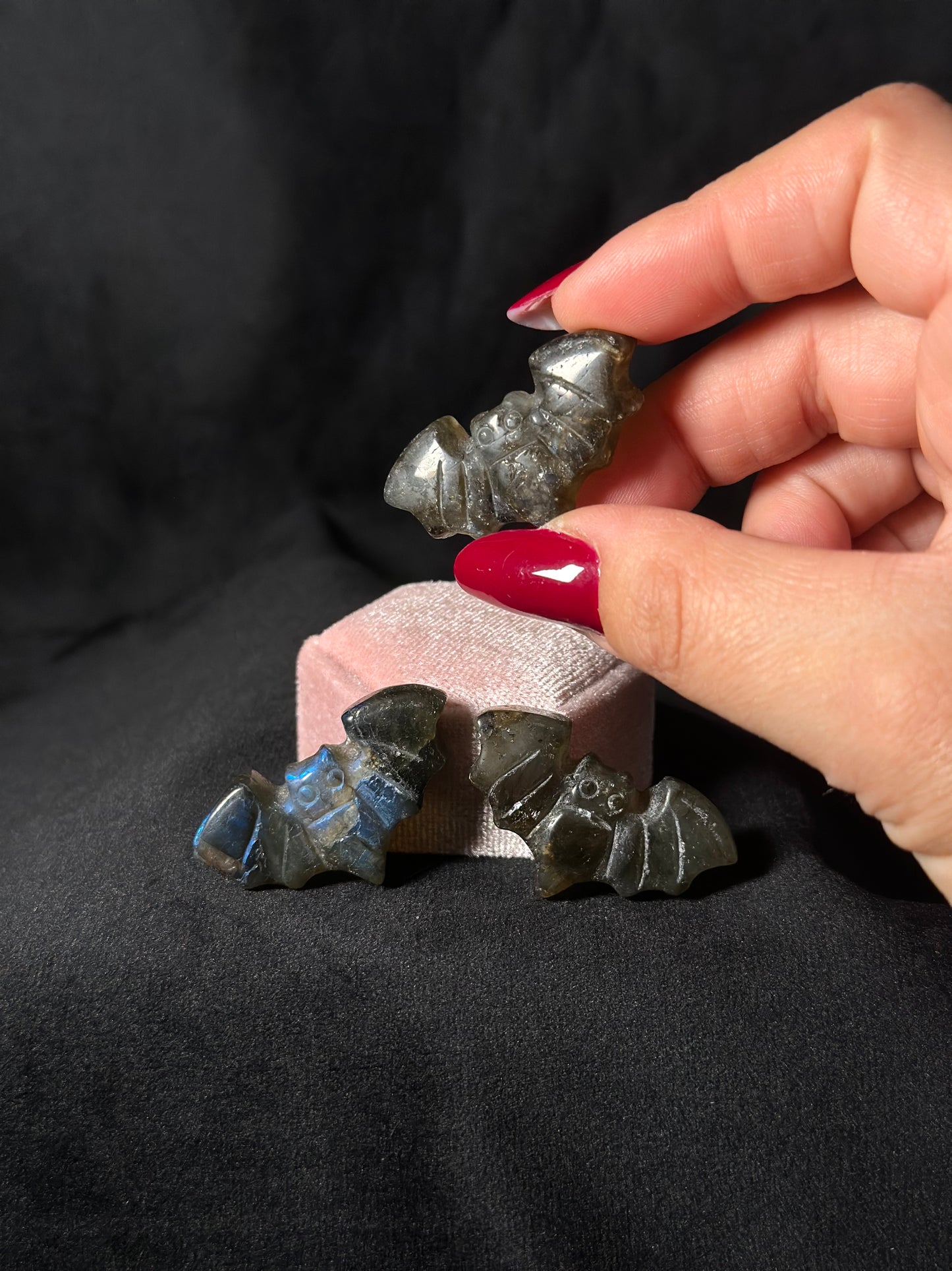 Pipistrello in Labradorite