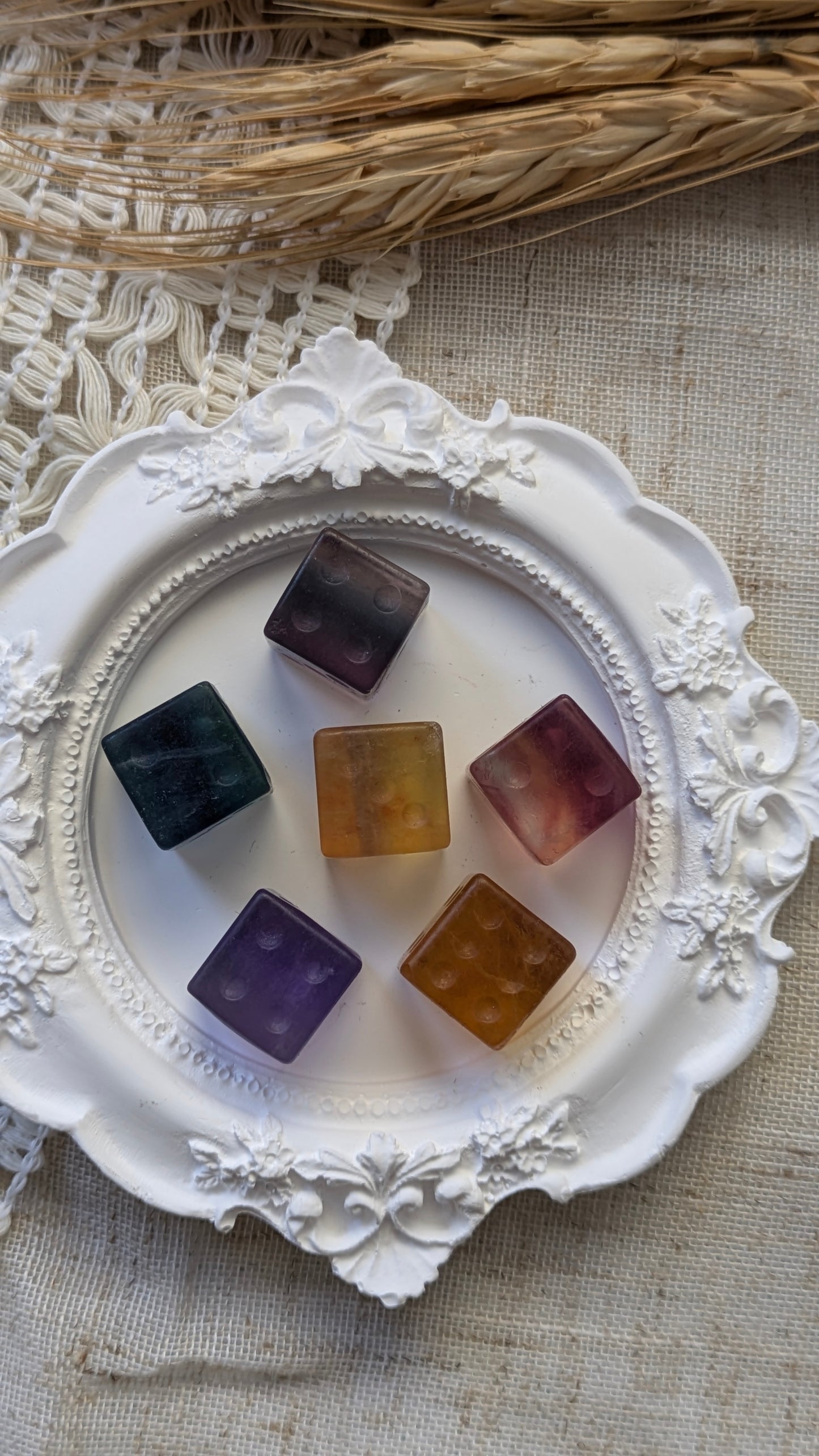 Dadi in Fluorite