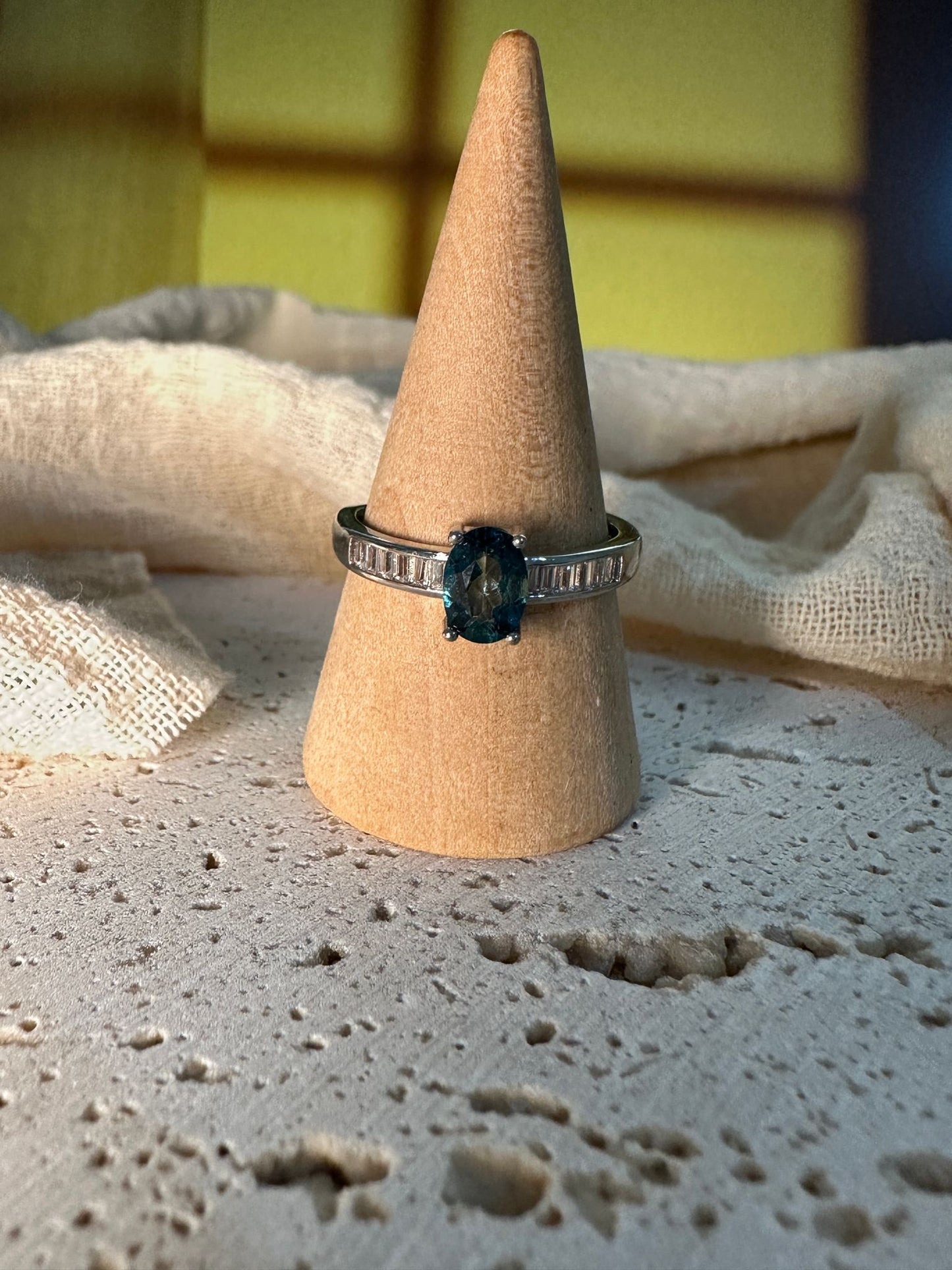 Anello La papessa | Topazio blue London