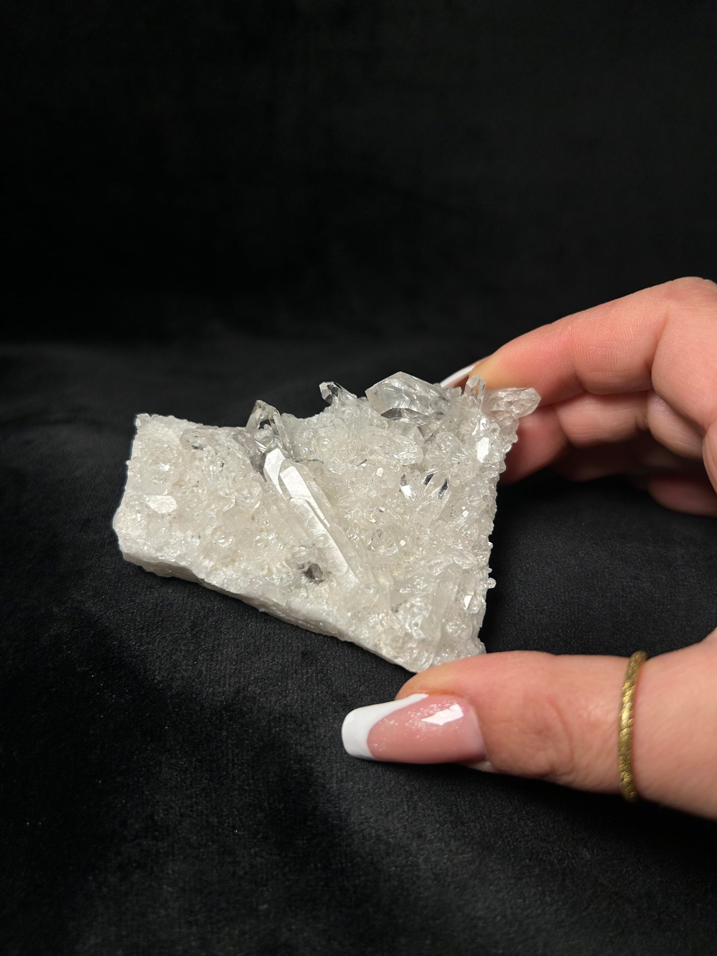 Cluster Quarzo ialino con Fumé (Pezzo unico)