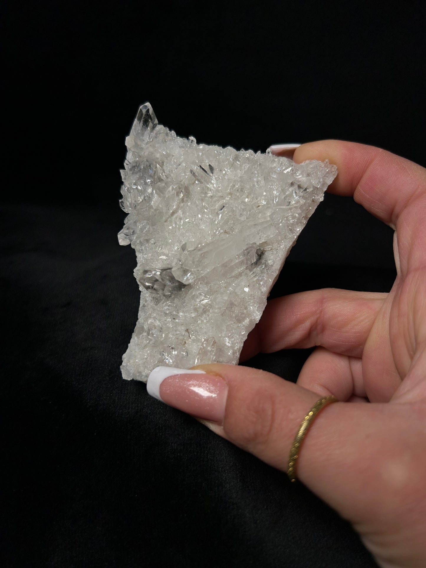 Cluster Quarzo ialino con Fumé (Pezzo unico)