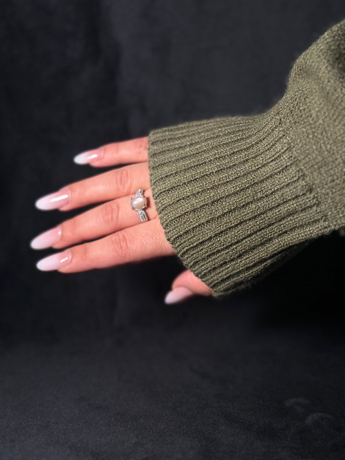 Anello Pietra di Luna pesca - Femminilità e Armonia