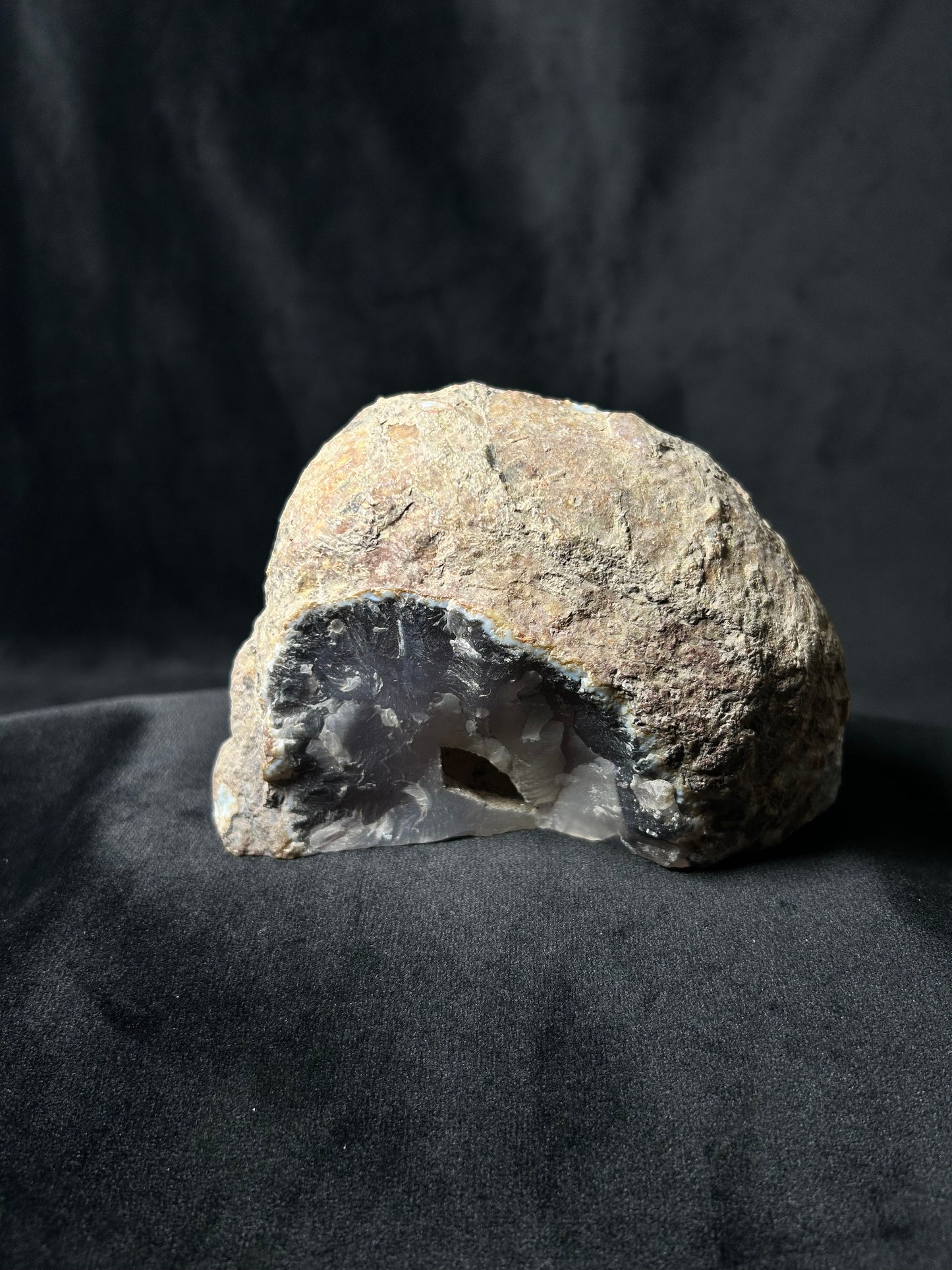 Geode agata grigia 710gr - Pezzo Unico